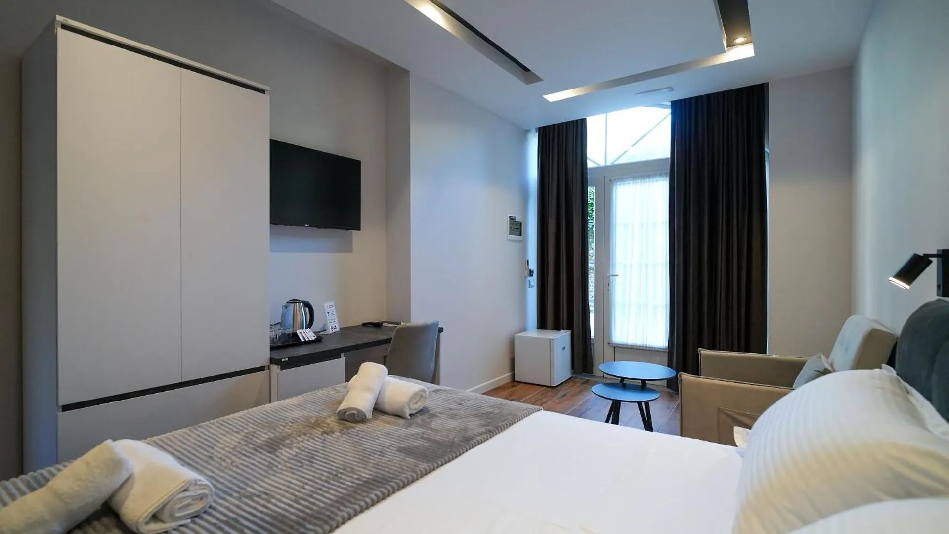 ***  Hotel Luminosa Shkodër 알바니아