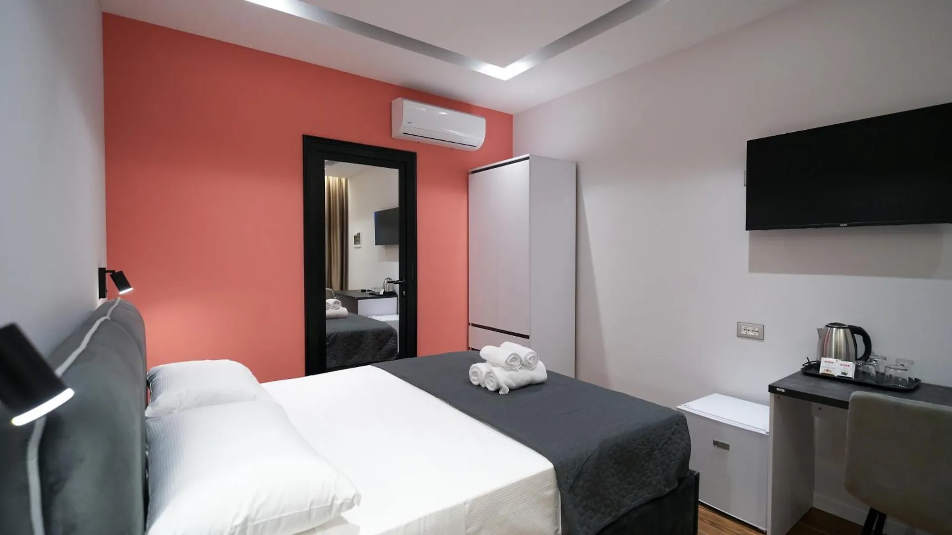 Hotel Luminosa Shkodër 3*,  알바니아